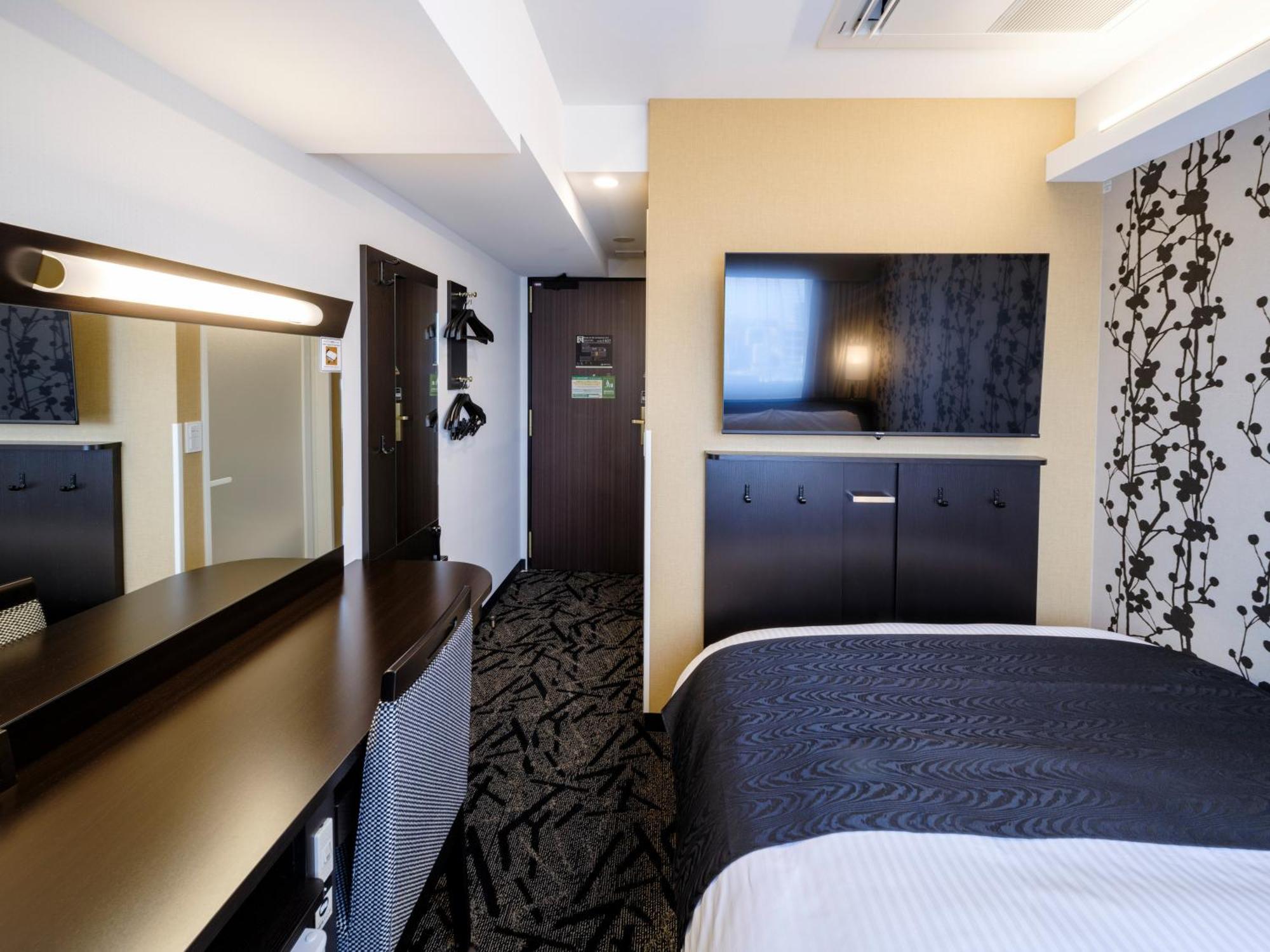 Apa Hotel Akihabarasuehirocho Ekimae -Electric Town- Токіо Екстер'єр фото