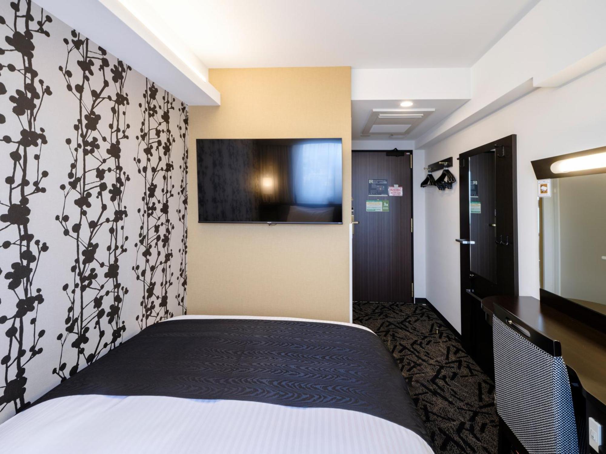 Apa Hotel Akihabarasuehirocho Ekimae -Electric Town- Токіо Екстер'єр фото